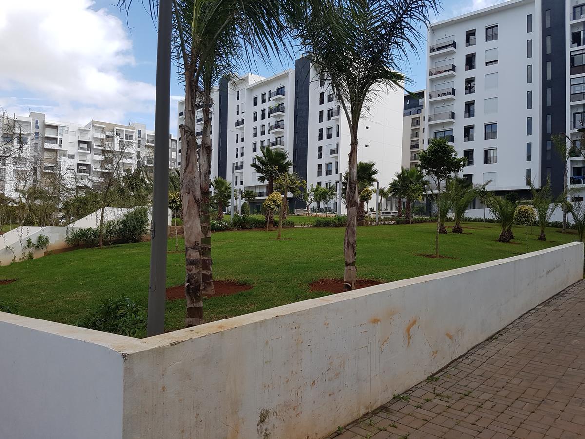 Avec Piscine A Hay Rabat
