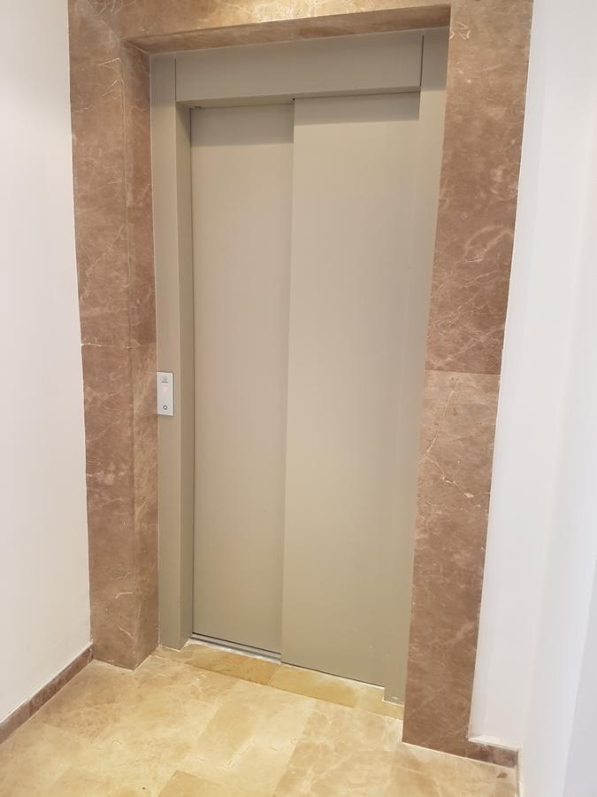 Apartment Avec Piscine A Hay